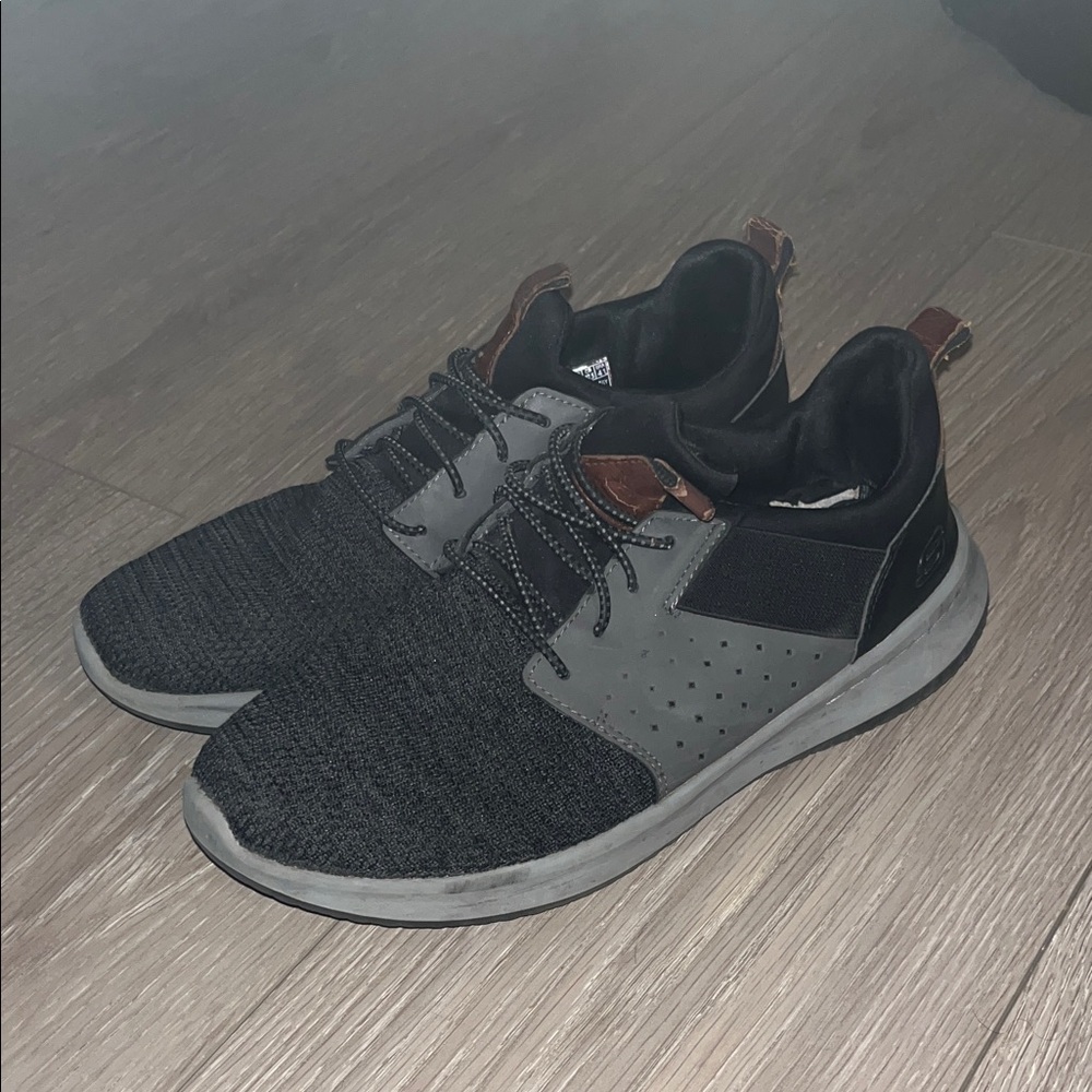 Men's Black and Gray Athletic Shoes
